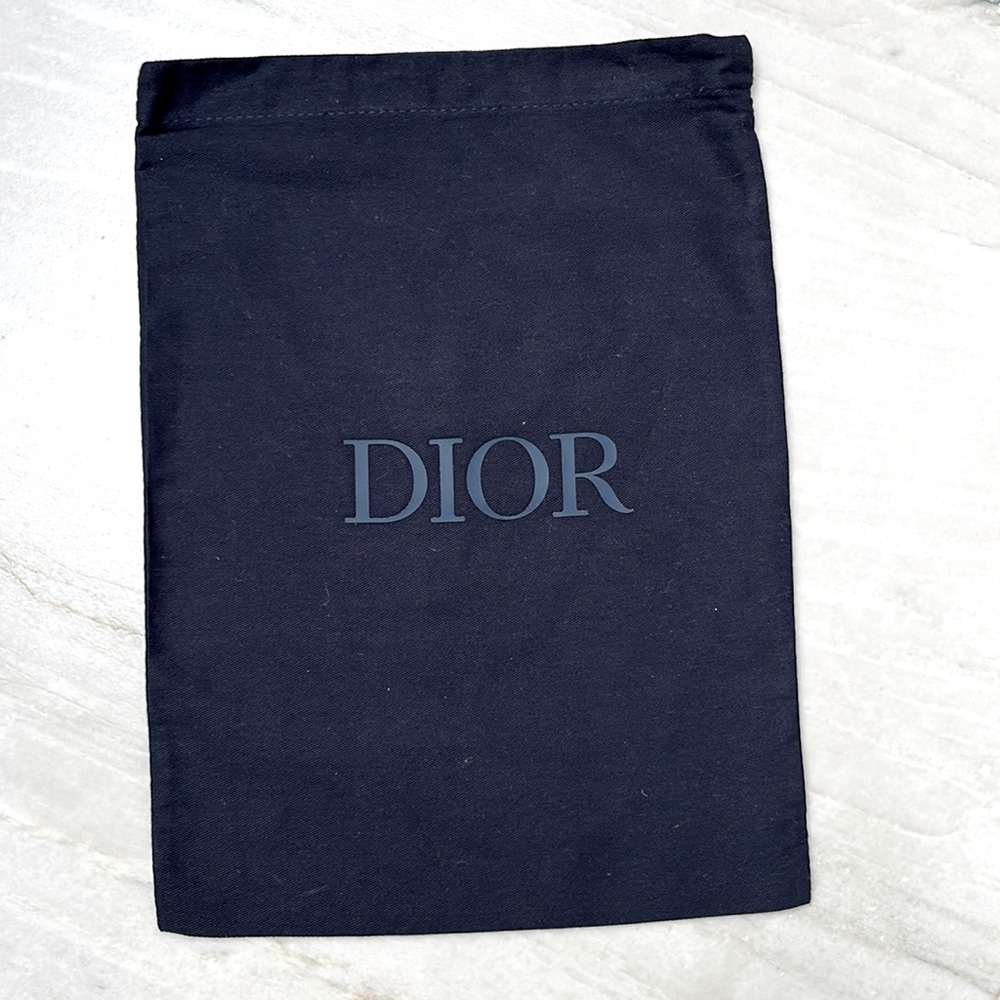 Dior duster, Small bag size, Missing drawstring